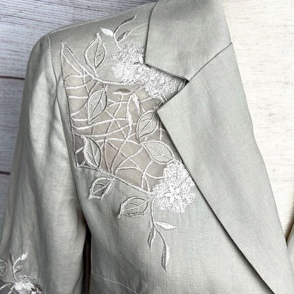 PUNT ROMA Linen Embroidered Blazer, 3/4 length sleeves  EUR 38, US 6 - Picture 5 of 14